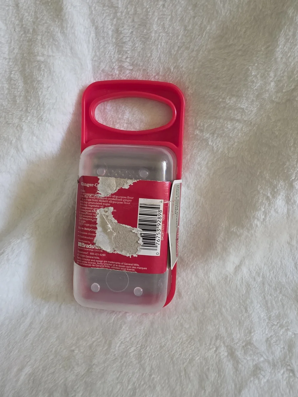 Betty Crocker Hand Held Grater - Bright Pink